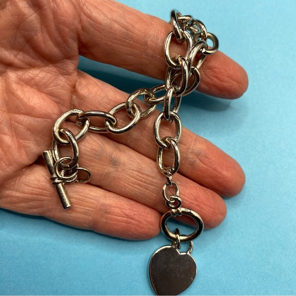 Heart Toggle Clasp Bracelet Chunky Chain Link Silver Tone - Picture 4 of 5